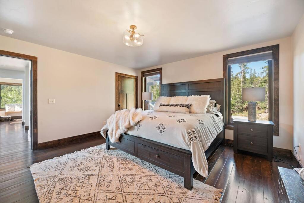 Villa Altitude Adjustment- Panoramic Views, Sleeps 12 à Lead Extérieur photo